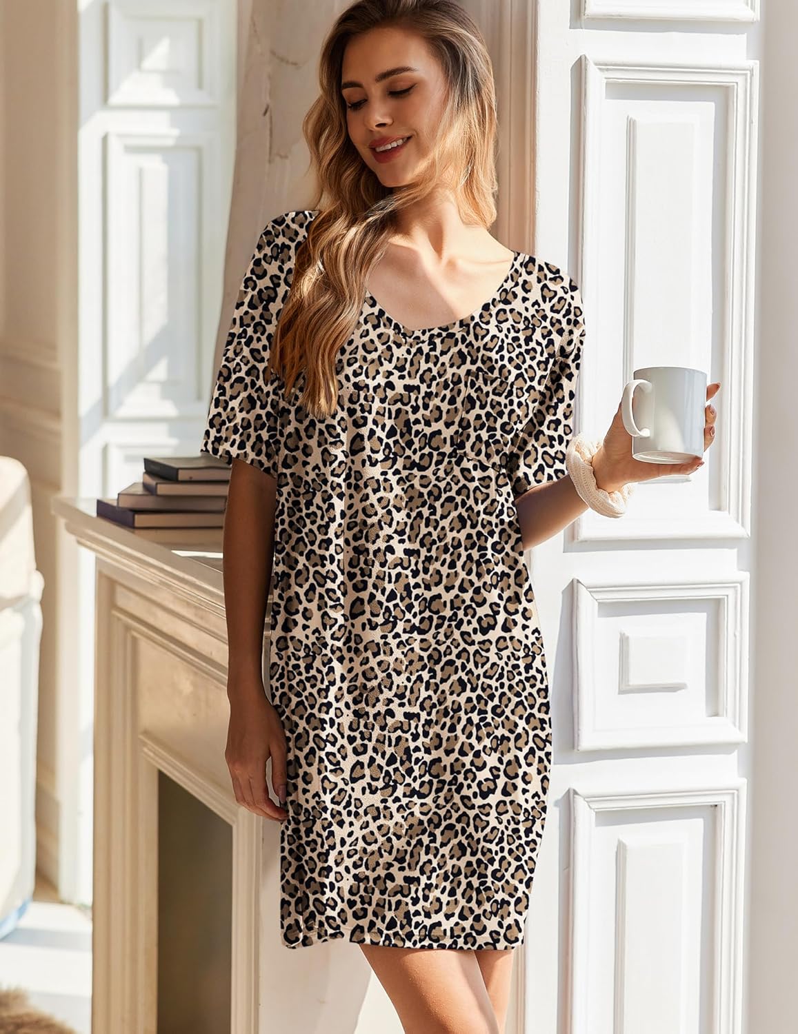 Leopard print short-sleeve nightgown, V-neck, loose fit