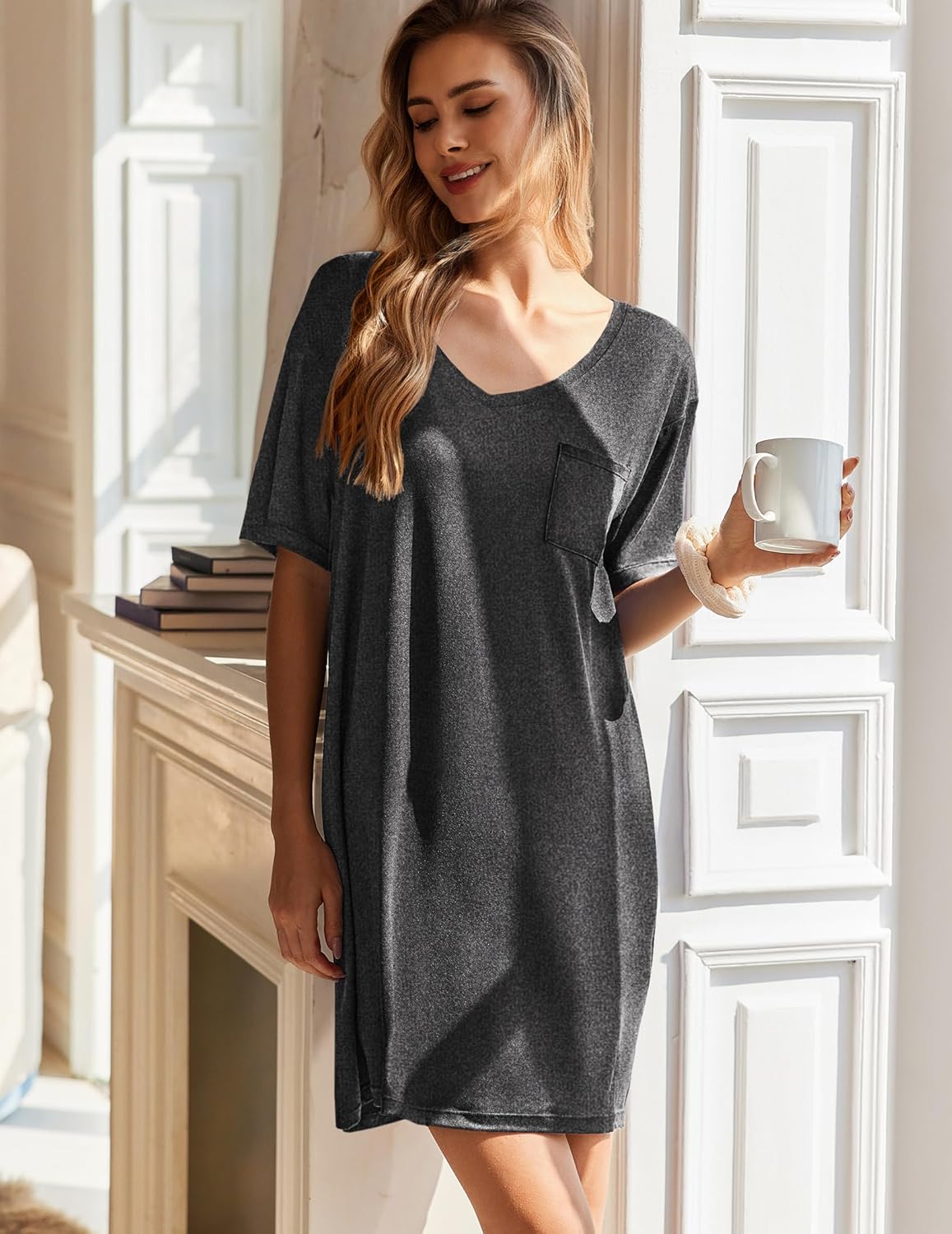 Dark gray short-sleeve nightgown, V-neck, chest pocket