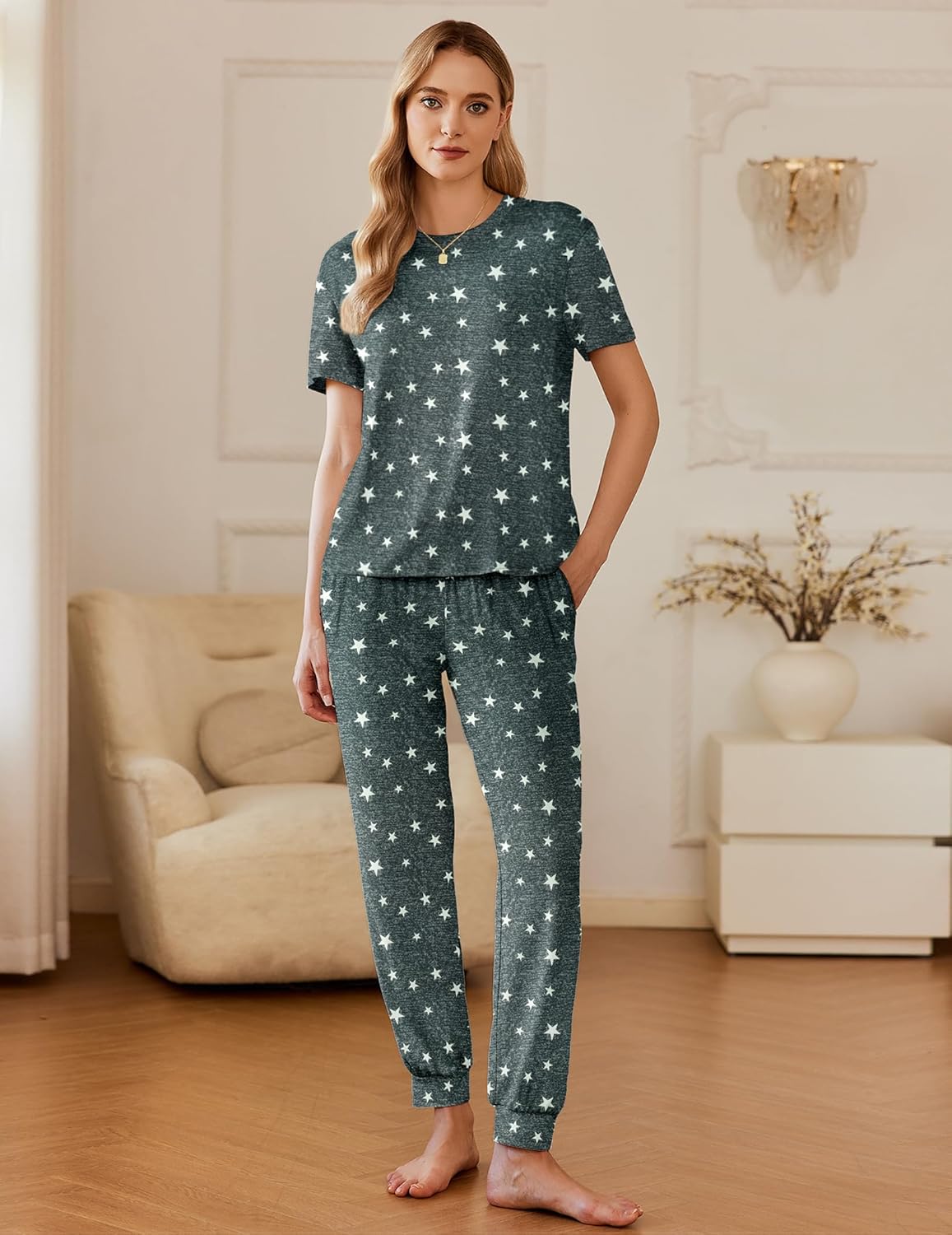 Dark green star print short-sleeve pajama set with matching drawstring pants