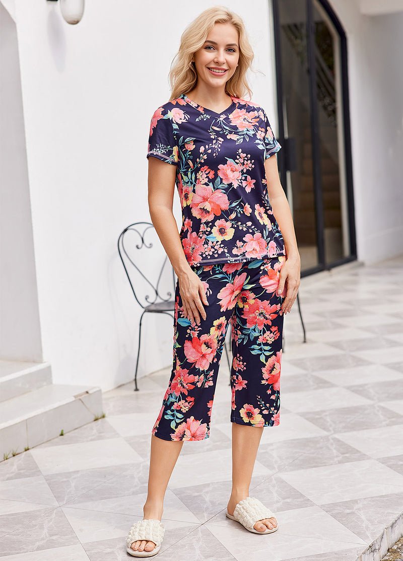 Floral pajama set with short-sleeve top and capri pants, navy with pink flower print