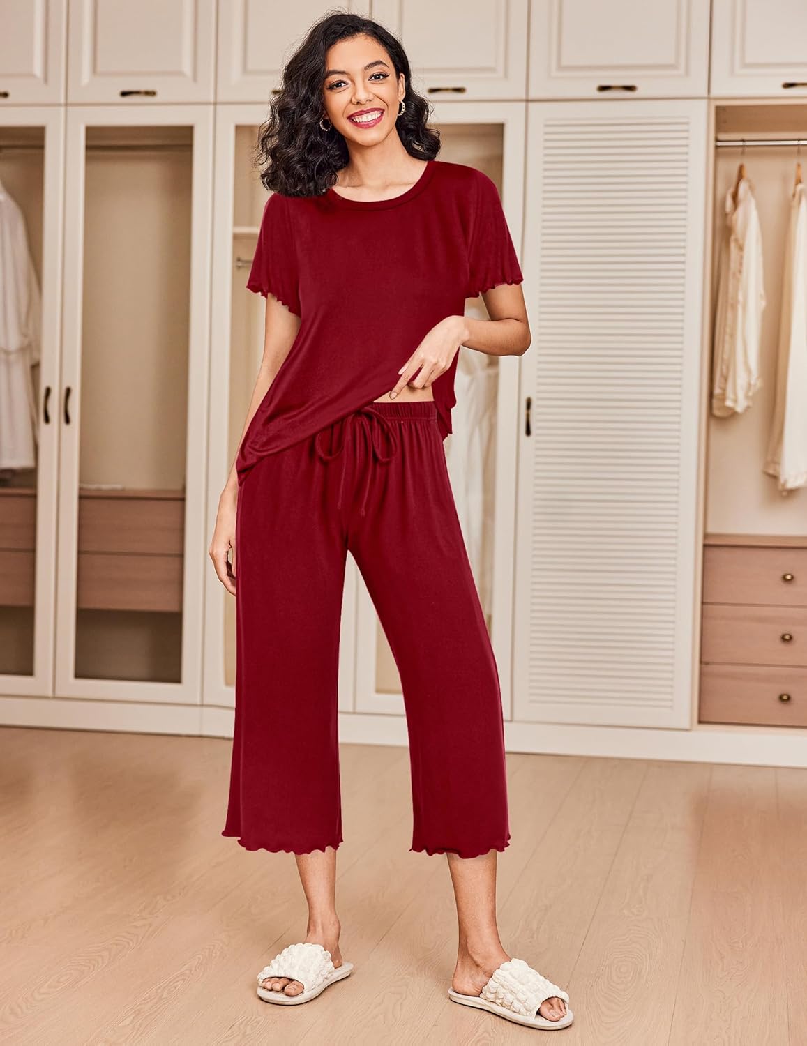 Women’s short-sleeve pajama set, deep red top and cropped wide-leg capri pants
