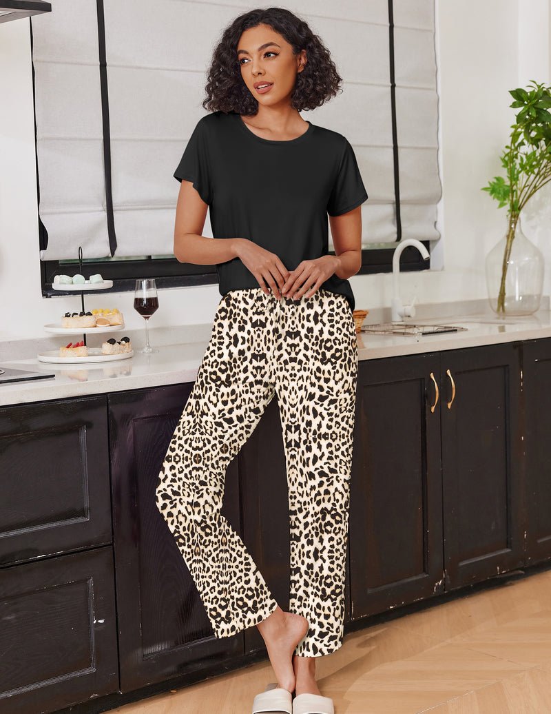 2-pack pajama set: black T-shirt with all-over leopard print lounge pants, drawstring