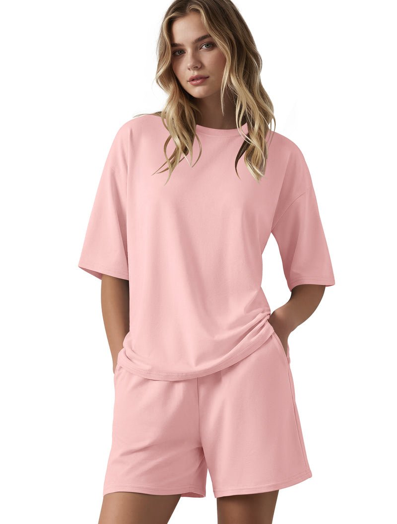 Oversized lounge set, light pink: short-sleeve T-shirt and matching shorts with drawstring
