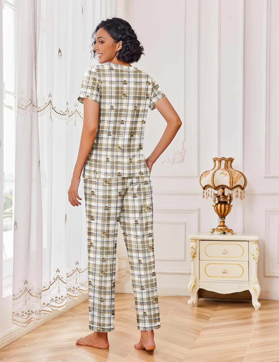 Set aus Kurzarmshirt und langen Hosen mit Karo-Print in Khaki/Grün, Zweiteiler