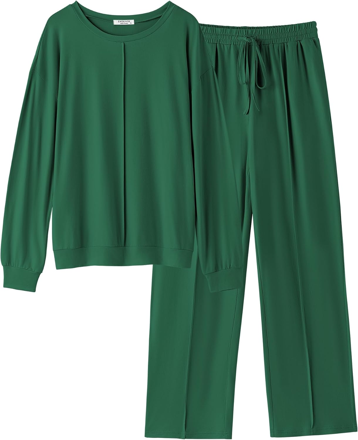 2-piece lounge set in Christmas green: long-sleeve top and matching drawstring pants