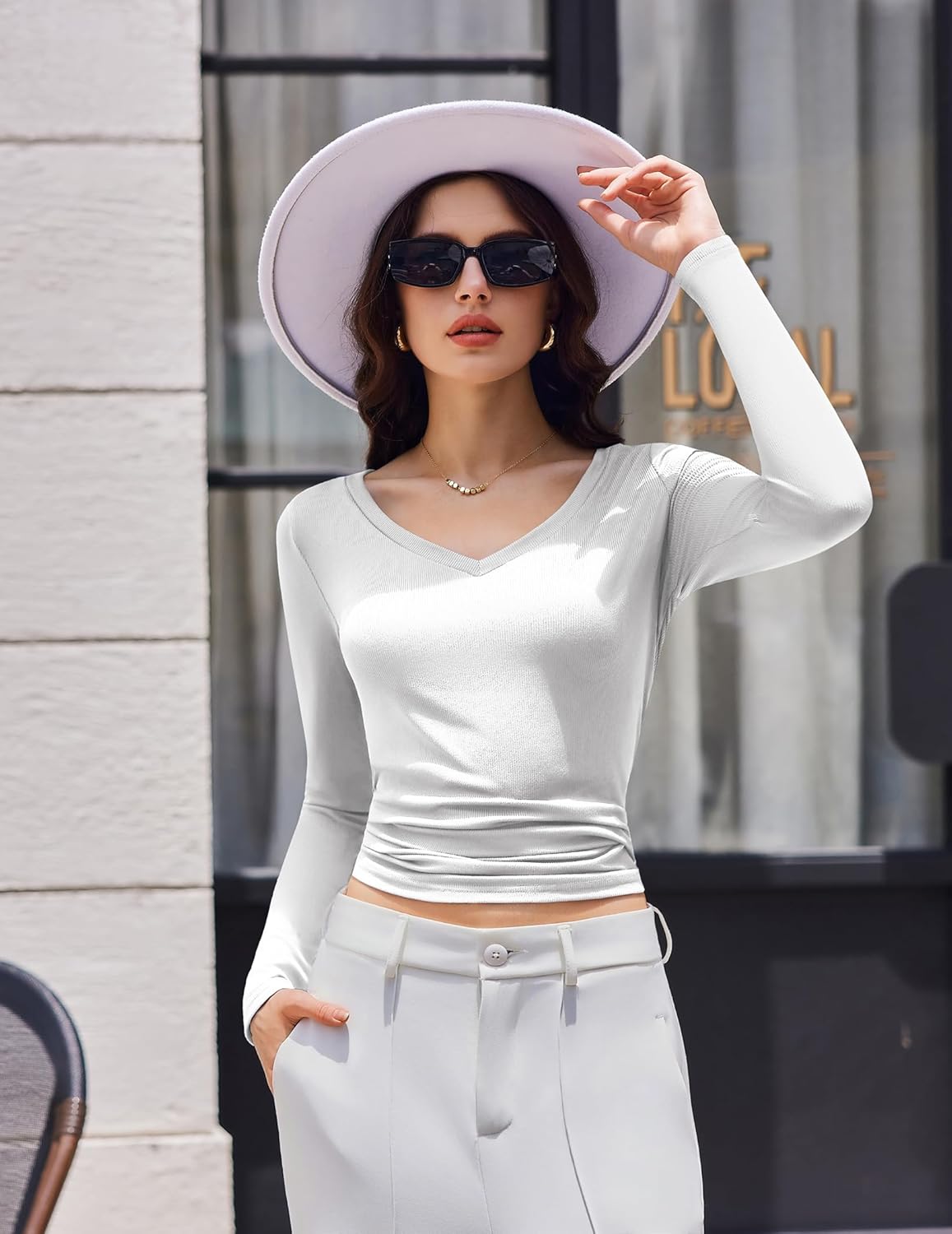 Long sleeve V-neck ribbed slim-fit top, white