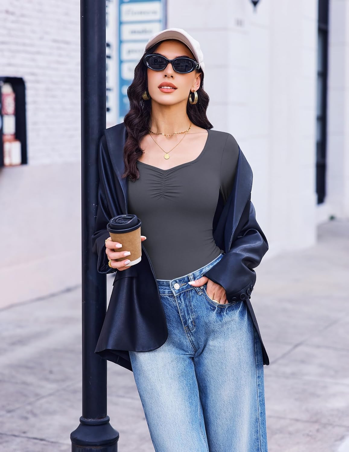 Longsleeve-Top mit Herz-Ausschnitt, figurbetont, dunkelgrau