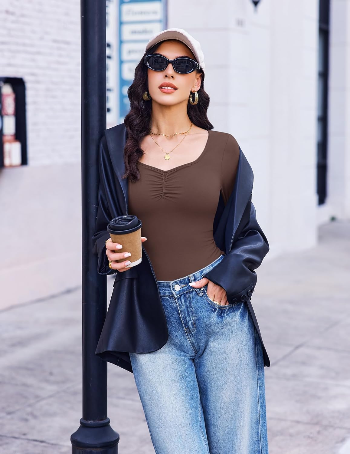 Longsleeve-T-Shirt mit Herz-Ausschnitt, figurbetont, braun (coffee)