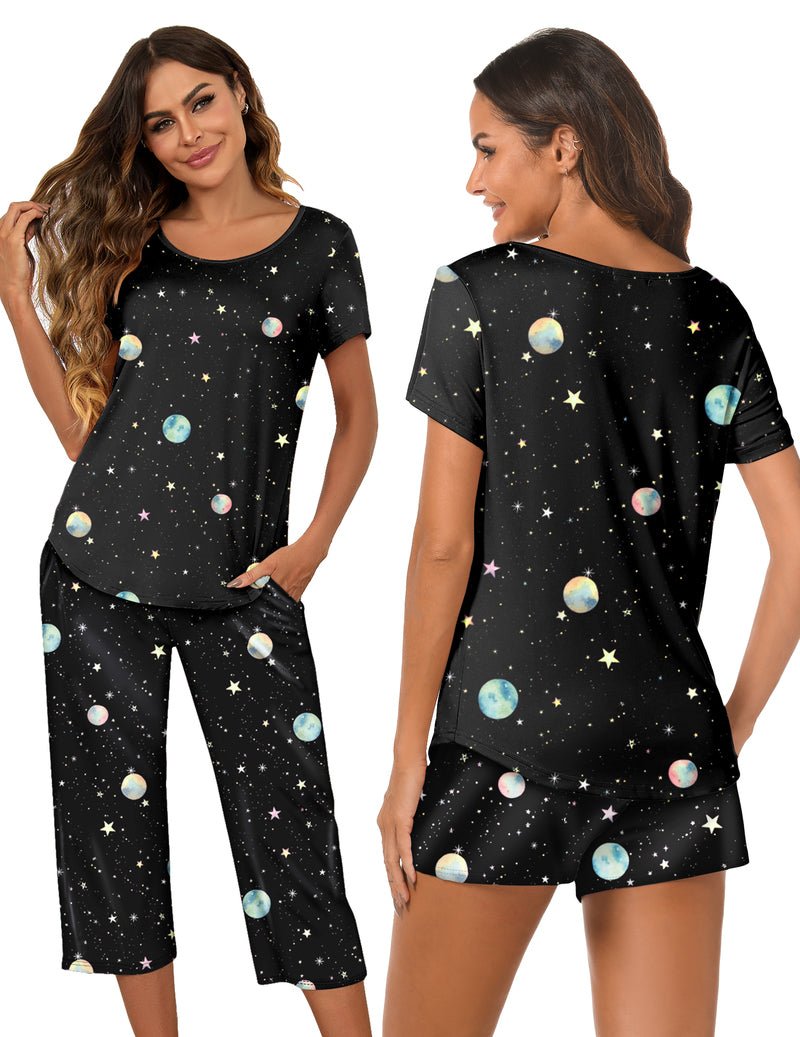 3-teiliges Capri-Pyjama-Set mit kurzem Ärmel in Schwarz und Planeten/Sternen-Print