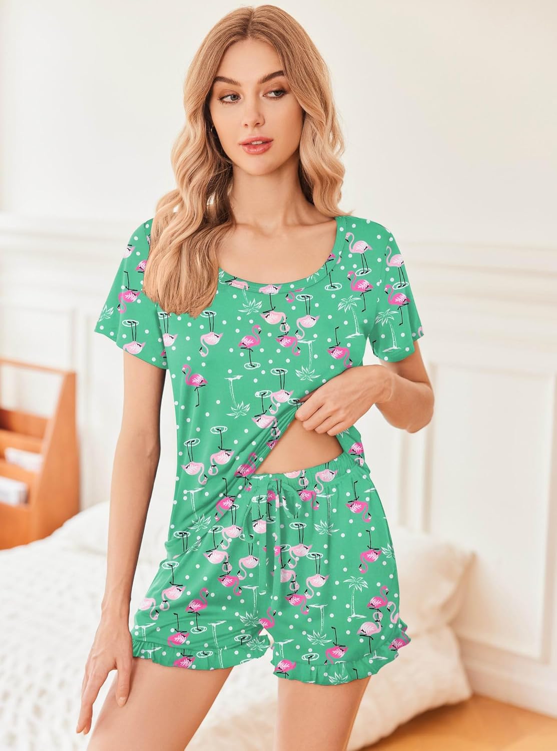 Lounge Set Crew Neck Tops and Ruffle Shorts Pj Sets