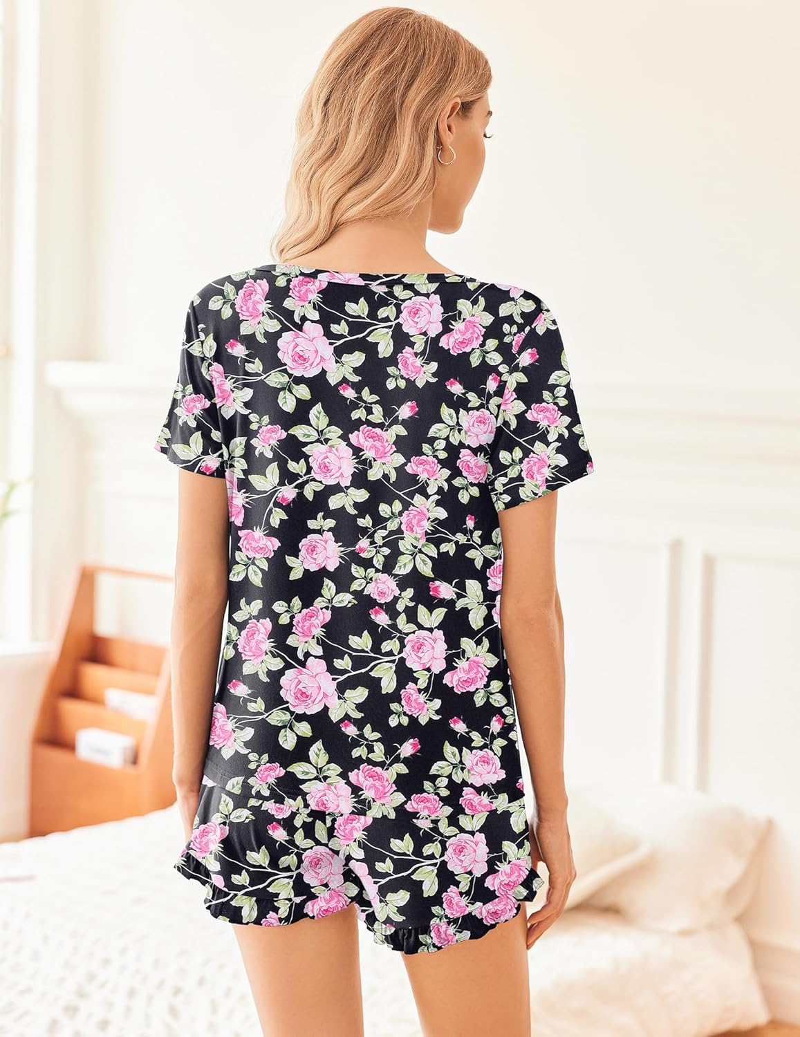 Lounge Set Crew Neck Tops and Ruffle Shorts Pj Sets