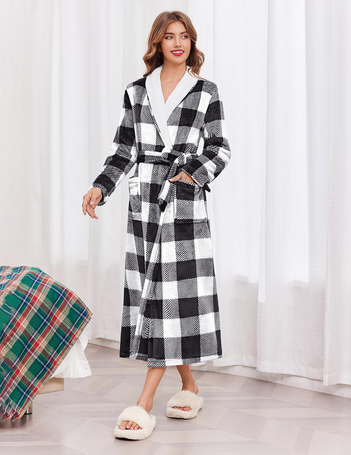 Plush Soft Bathrobe Jacquard Color Block Robes