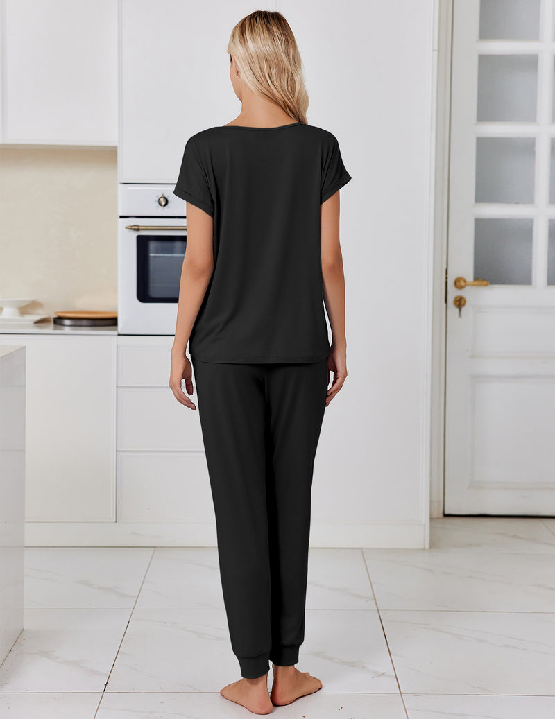 Short-sleeve pajama set with jogger pants, black, long relaxed bottoms