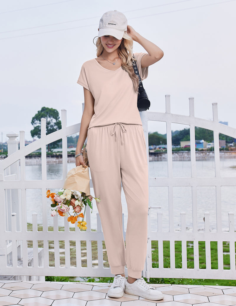 Short-sleeve pajama set with jogger pants, light beige, loose top with jogger pants