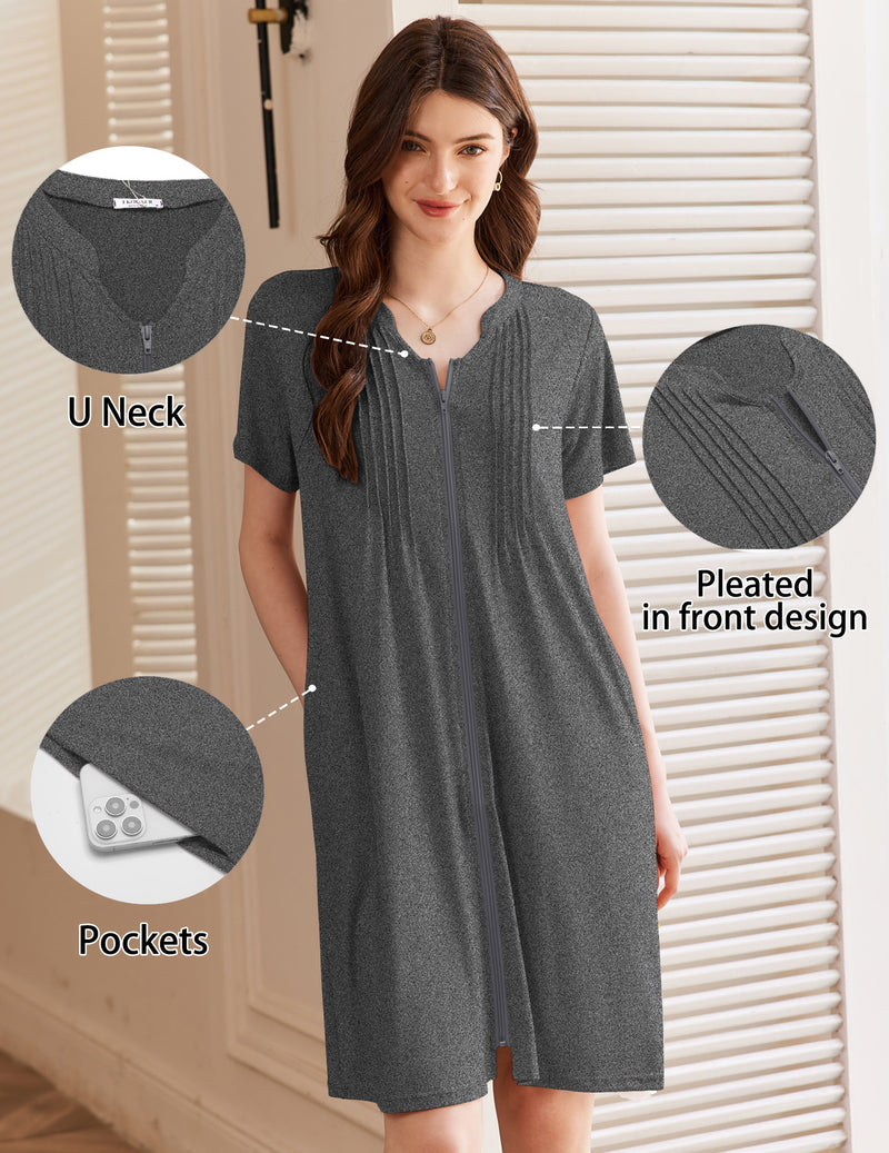 Short-sleeve zip-up bathrobe in dark gray with U-neck, pleated front, and pockets