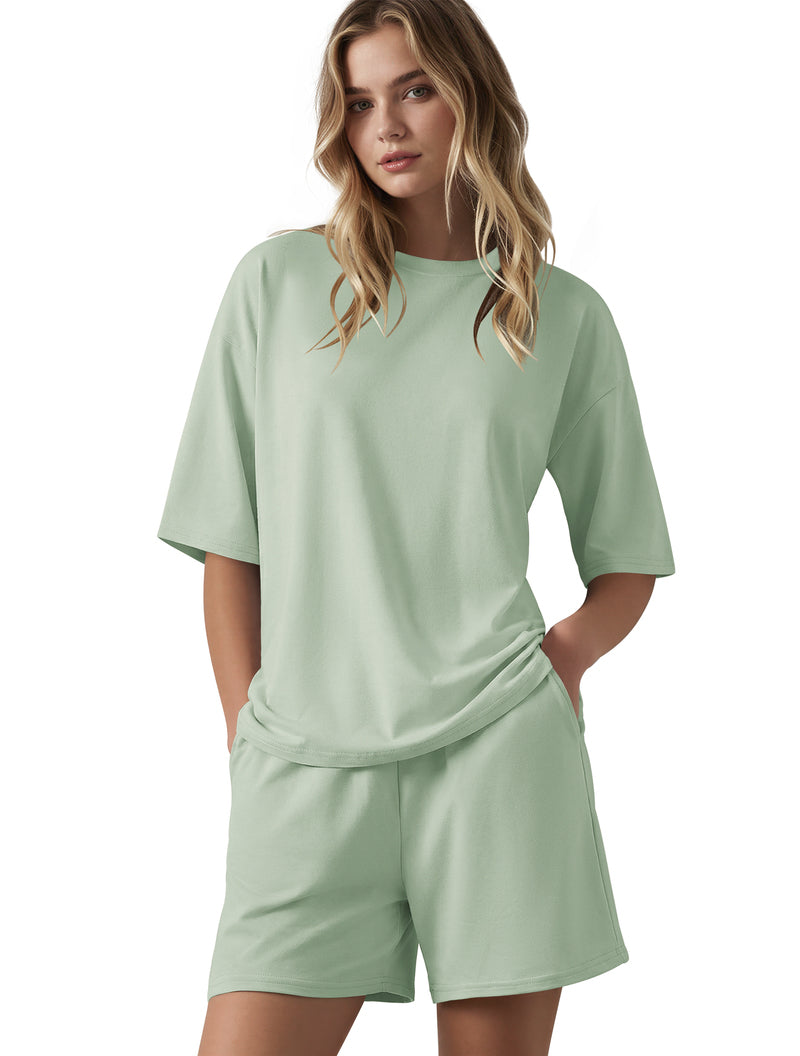 Oversized lounge T-shirt and shorts set, light green, crew neck, elastic waistband