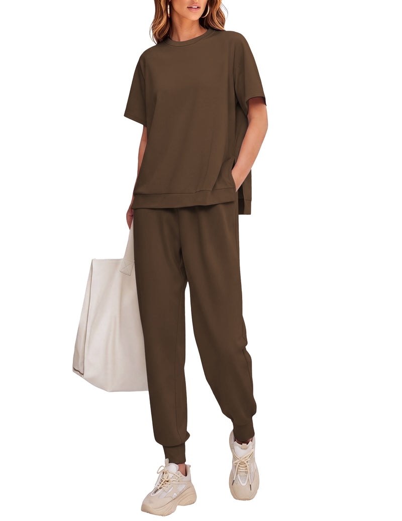 Brown 2-piece lounge set with short-sleeve top and jogger pants