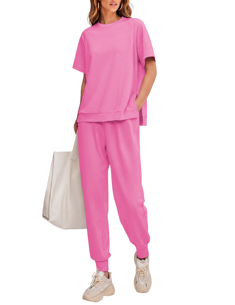 Dusty rose pink 2-piece lounge set with short-sleeve top and jogger pants