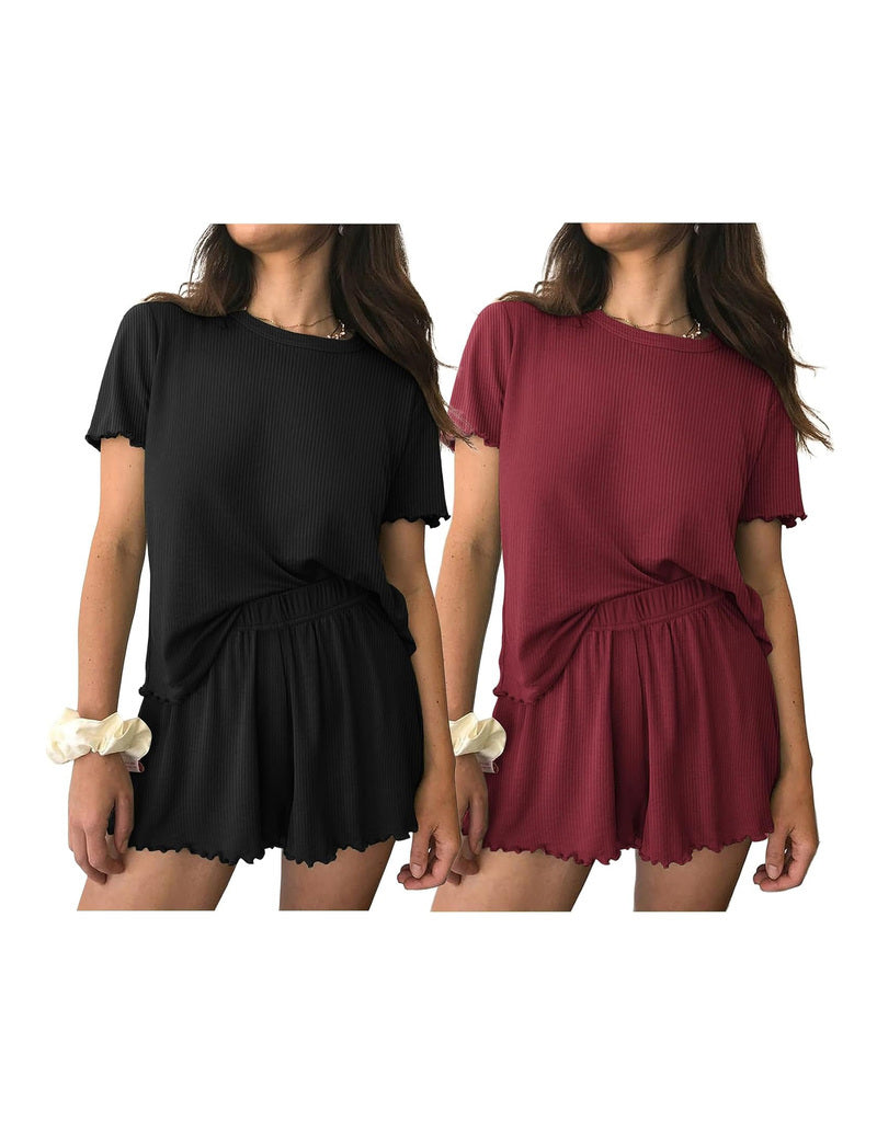 Short-sleeve pajama set with elastic waist shorts, black and burgundy