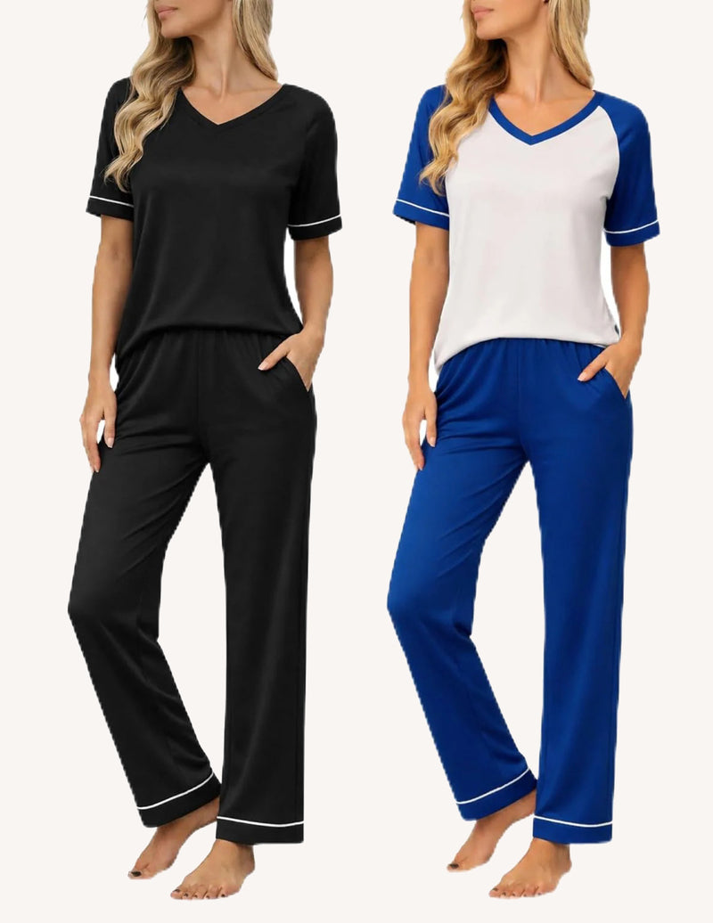 2er-Set Pyjamas: schwarzes Set plus helles Shirt mit blauem Rand und passenden Hosen