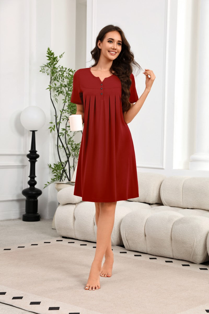 Women¡¯s wine red V-neck short-sleeve house dress with button front and pleated bodice