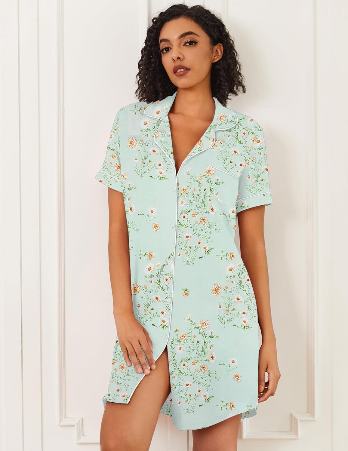 Light green floral button-down sleep shirt night dress, short sleeves, white piping
