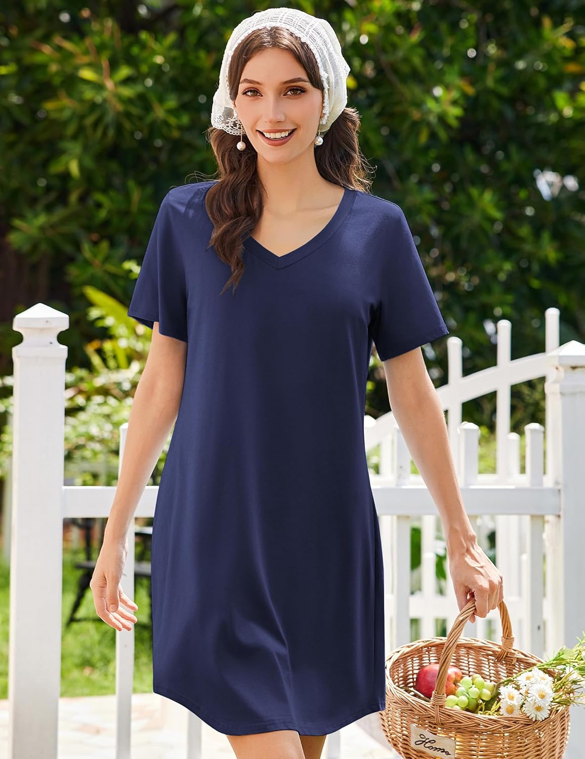 Sleep shirt dress with V-neck, short sleeves, deep navy blue
