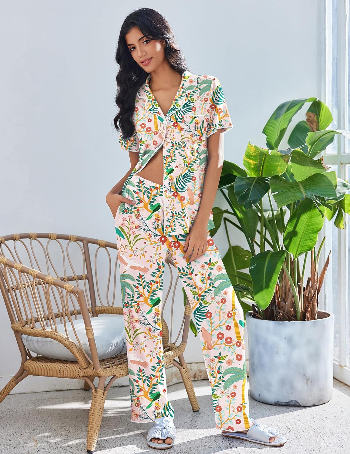 Pajama set with wide legs, white with colorful floral and leaf pattern