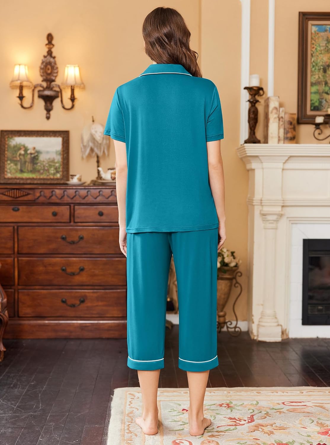 Women’s short-sleeve pajama set, teal; back view with capri pants and white trim