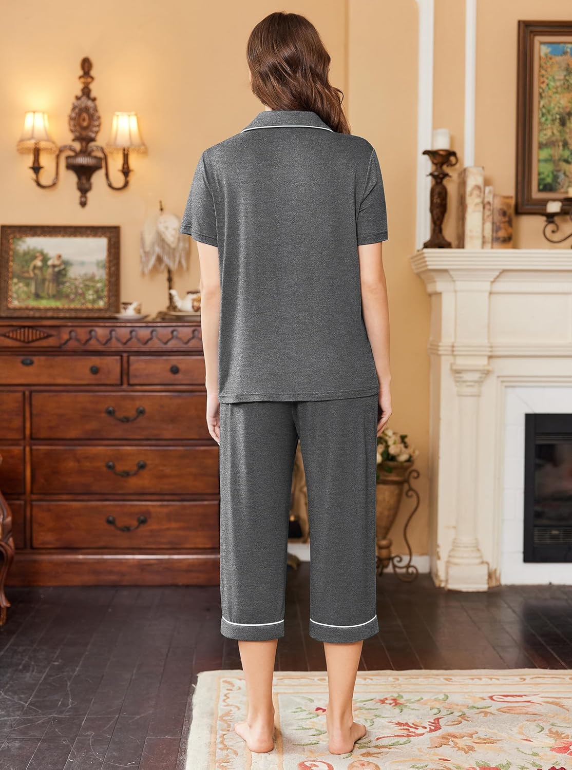 Back view dark gray capri pajama set: short-sleeve top and cropped pants with piping