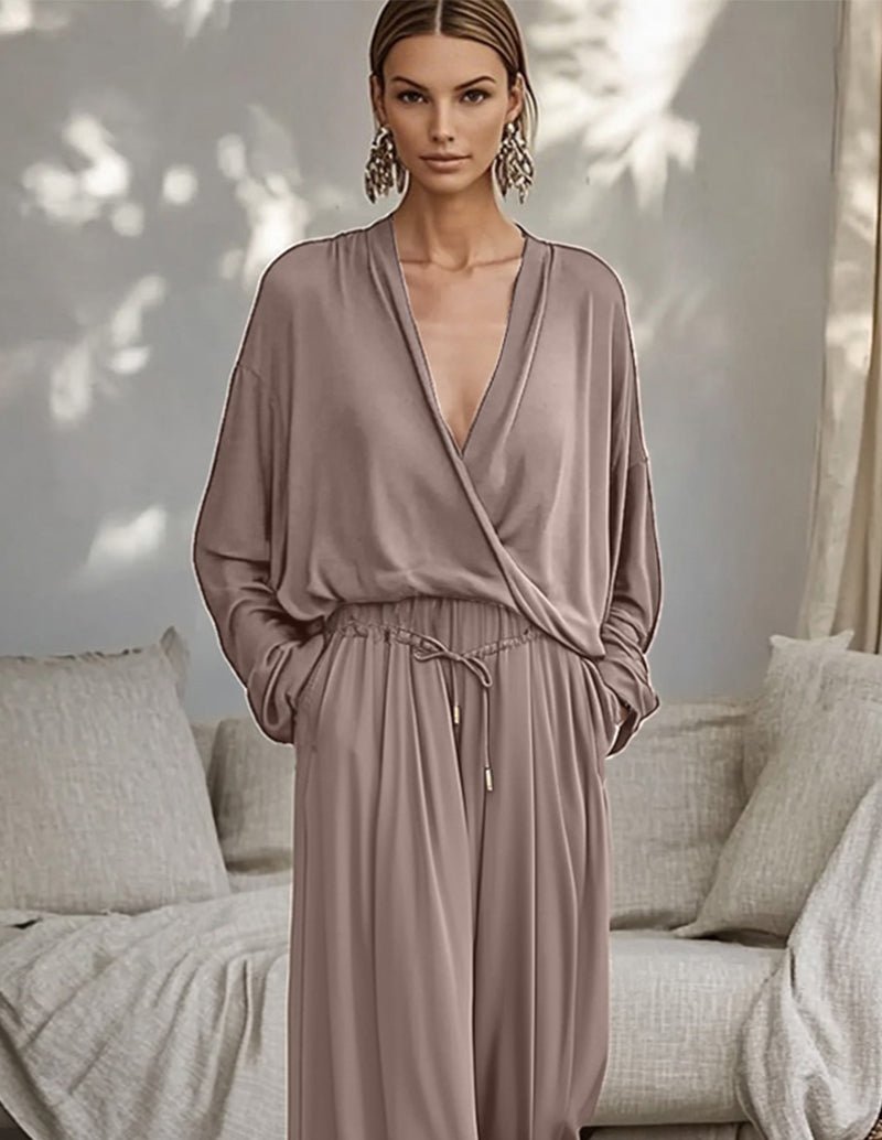 Flowing 2-piece set in mauve: V-neck wrap long-sleeve top with tied waist pants