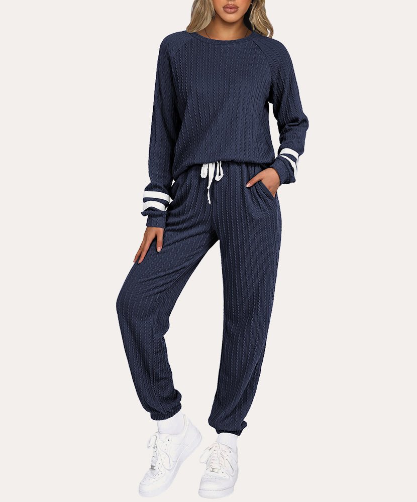 Rippiges Strick-Lounge-Set in Dunkelblau: langarm Oberteil & Jogger mit Kordelzug