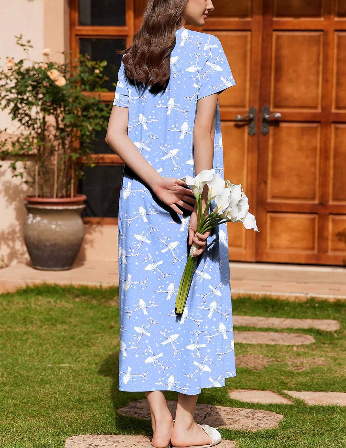 Cotton long nightdress, short sleeves, button front, blue line-print, back view