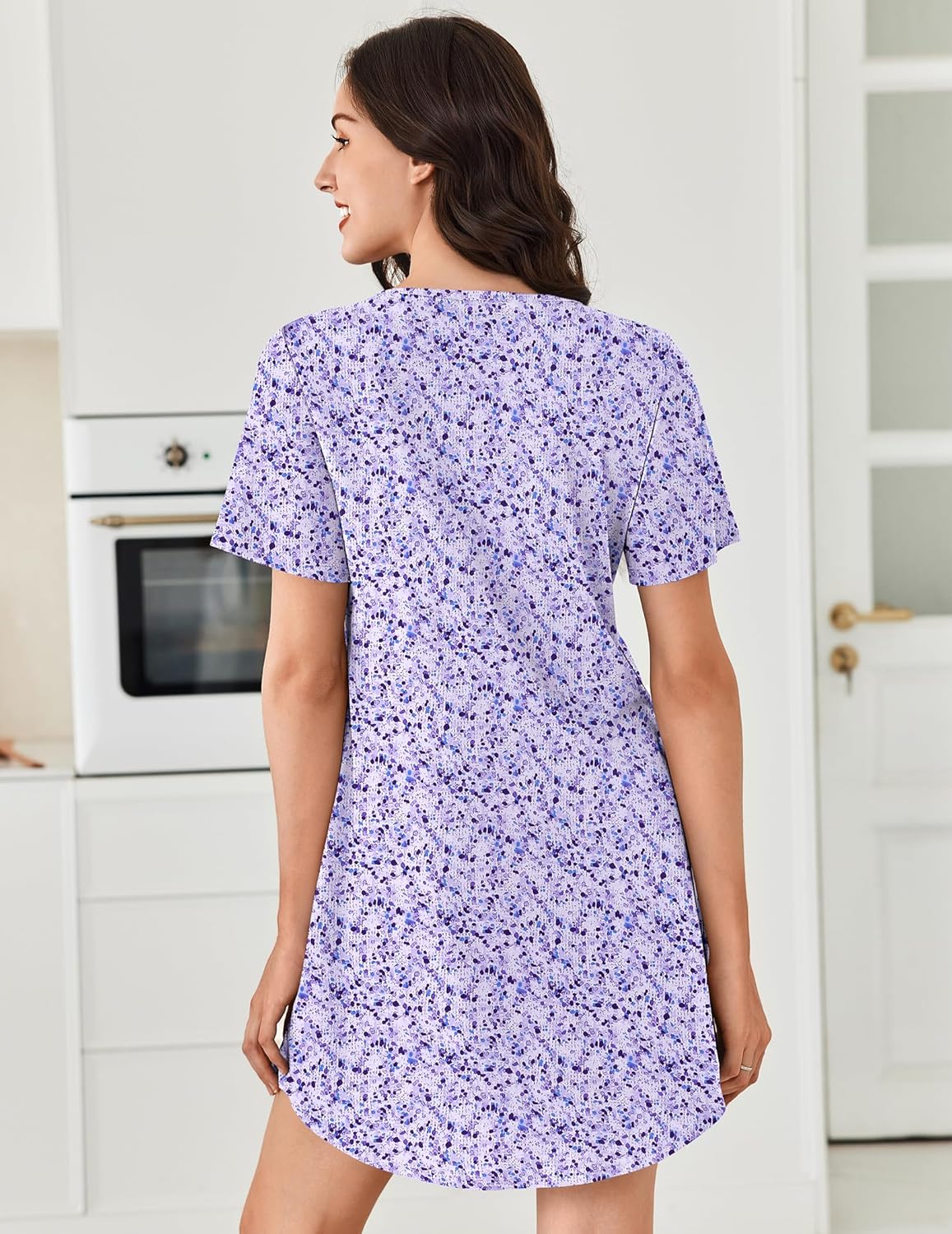Purple dotted short-sleeve nightgown, V-neck henley, back view