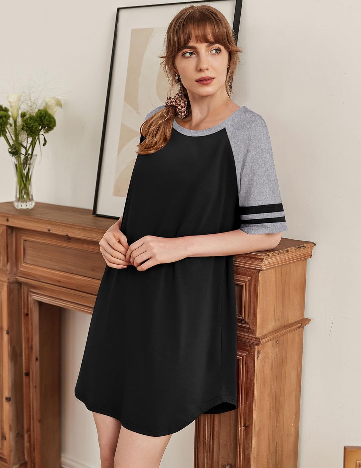 Cotton short-sleeve nightgown, black body with grey raglan sleeves and striped cuffs