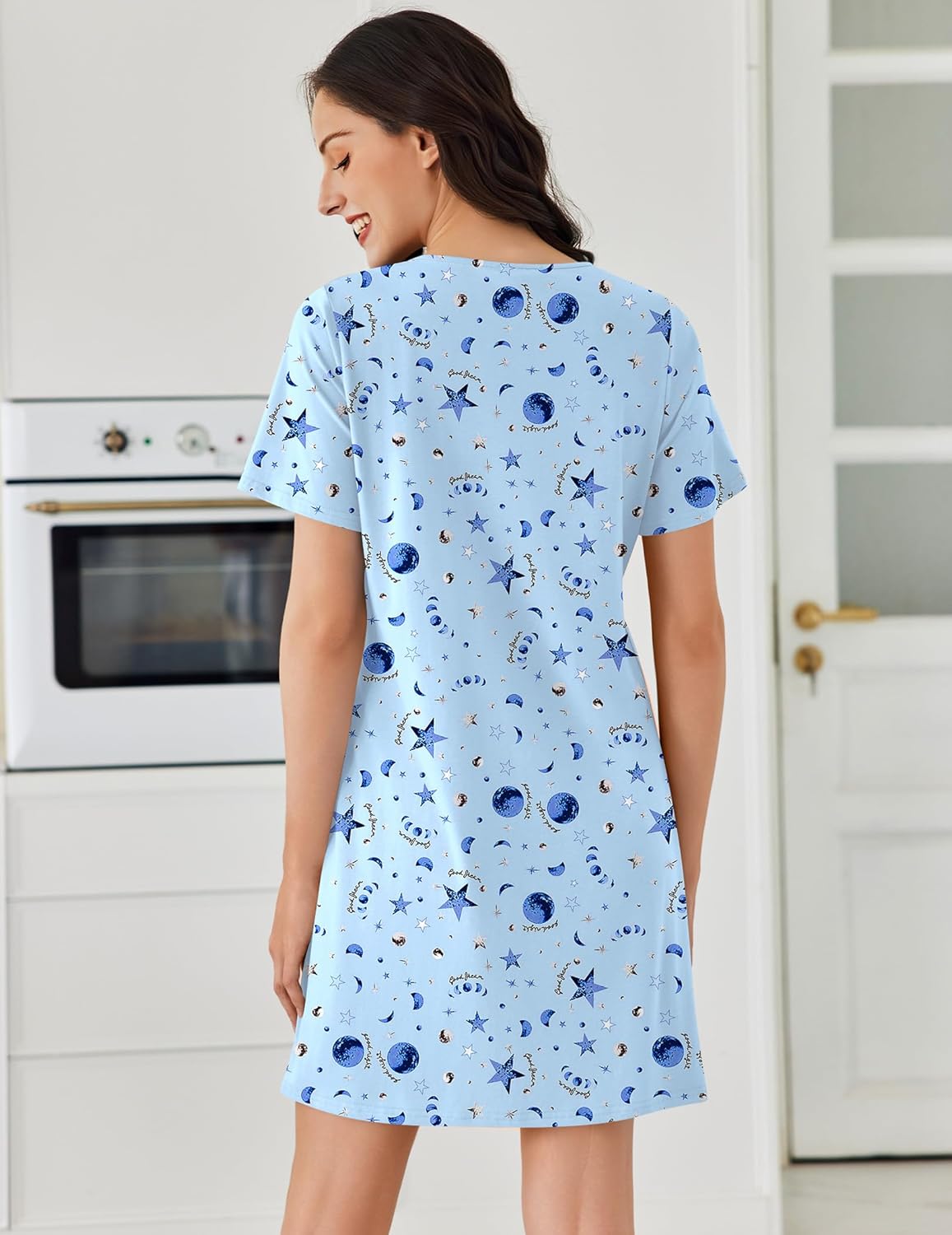 Cotton short-sleeve nightgown, pleated A-line, light blue star print, back view