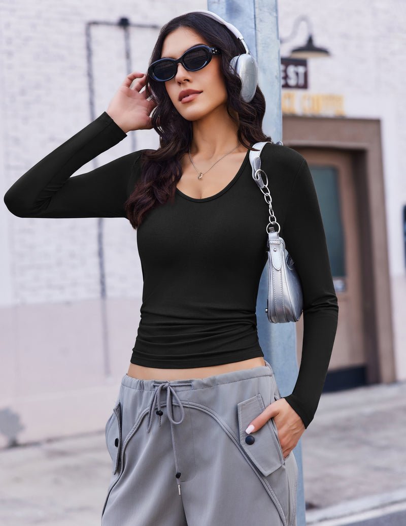 Deep V-neck long-sleeve thermal top, slim fit, black