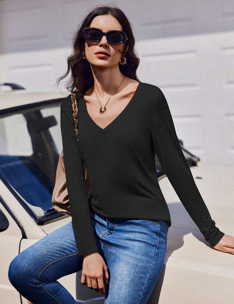 Langarm-Shirt mit V-Ausschnitt in Schwarz, glatte Jersey-Optik