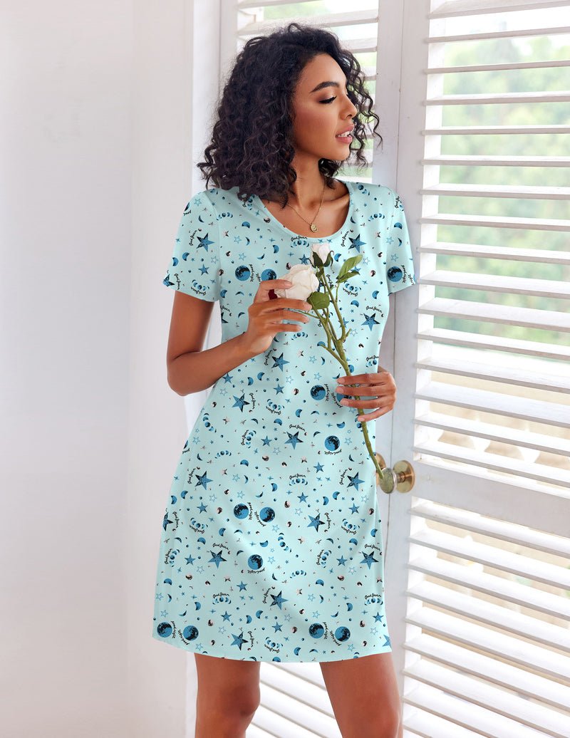 Light blue star and planet print nightgown with short sleeves