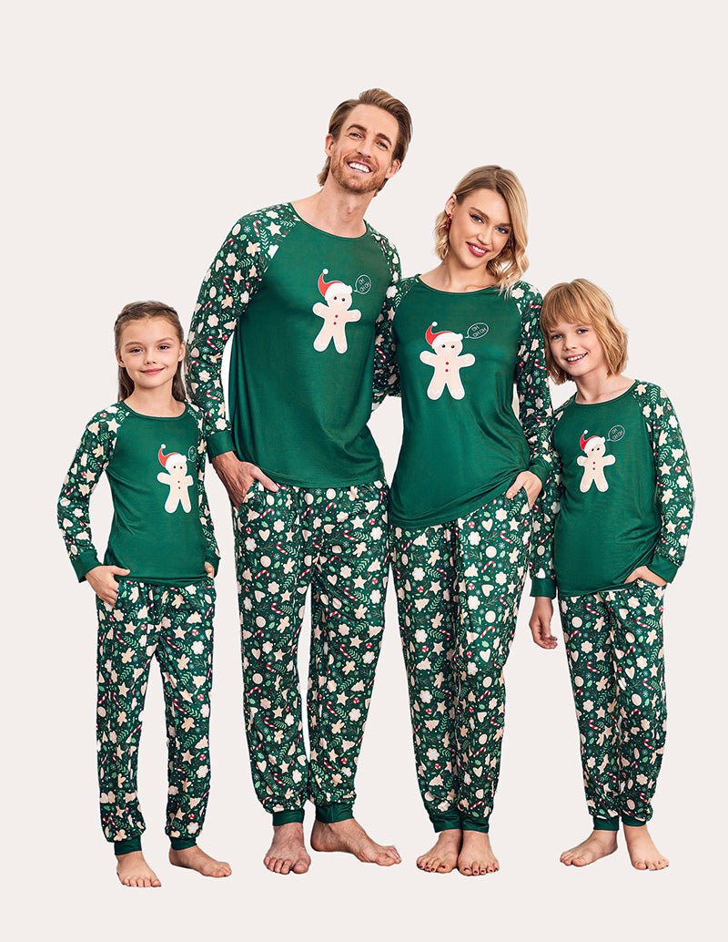Pyjama set with long sleeves, dark green gingerbread prints (family matching)