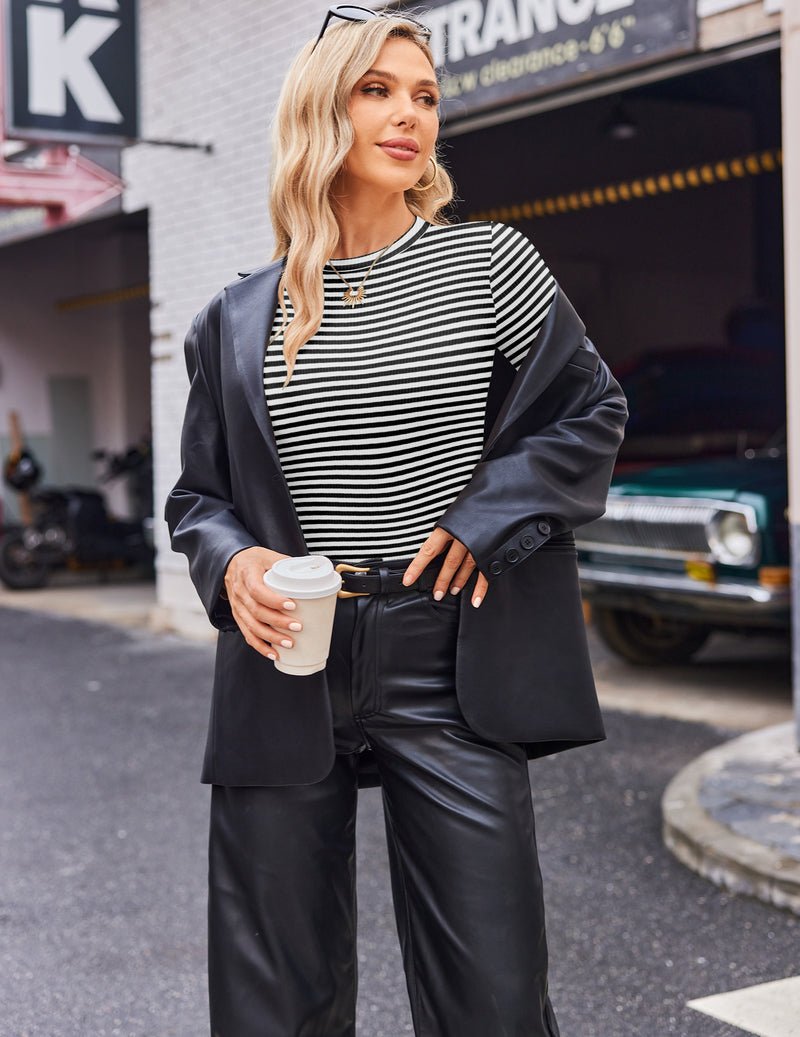 Long-sleeve stretchy top, black and white horizontal stripes, ribbed fabric