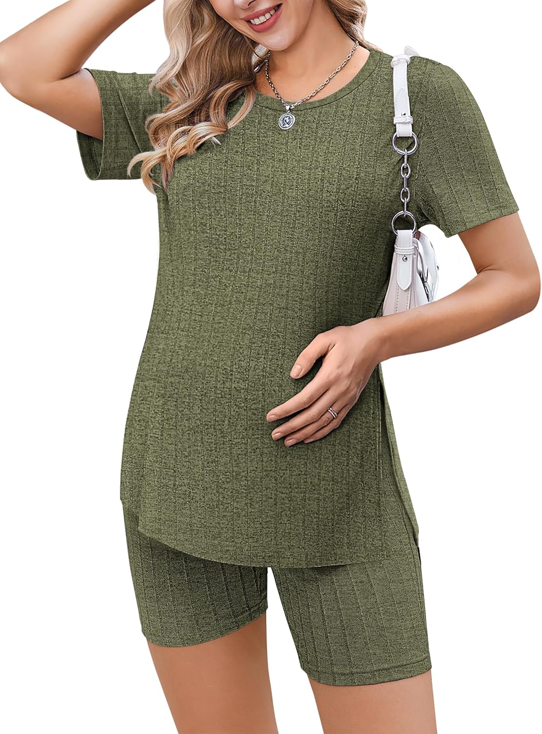 Maternity 2-piece ribbed knit outfit in army green: short-sleeve top and shorts
