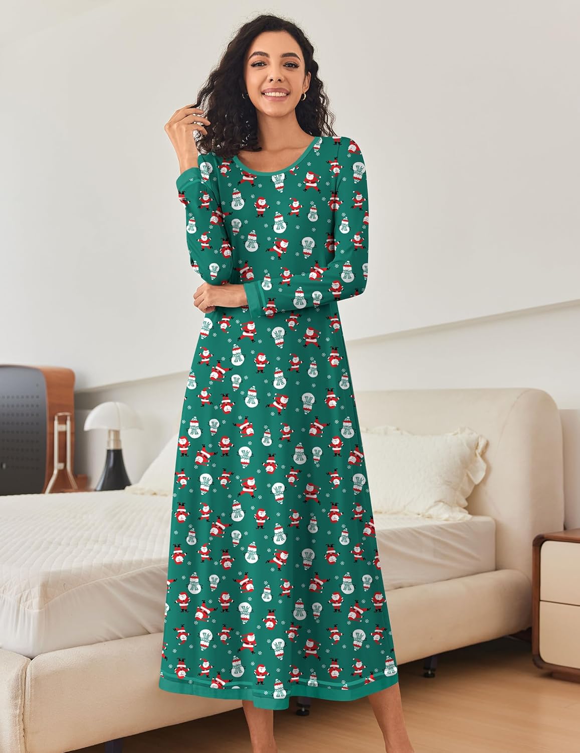 Green Santa Claus nightgown with long sleeves, full length, festive character print