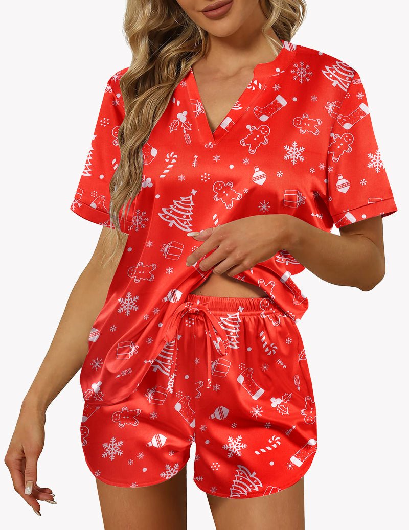 Red holiday-pattern short-sleeve pajama top and drawstring shorts set