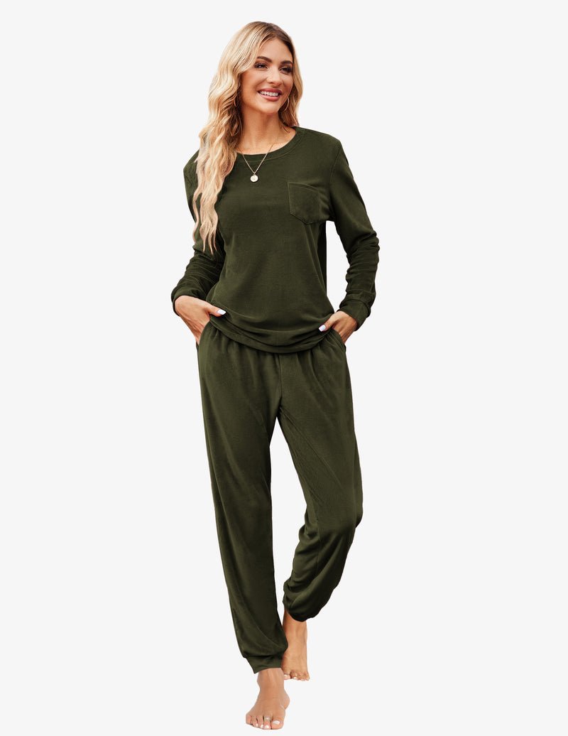 Ekouaer velour tracksuit set, long-sleeve top and jogger pants in dark green