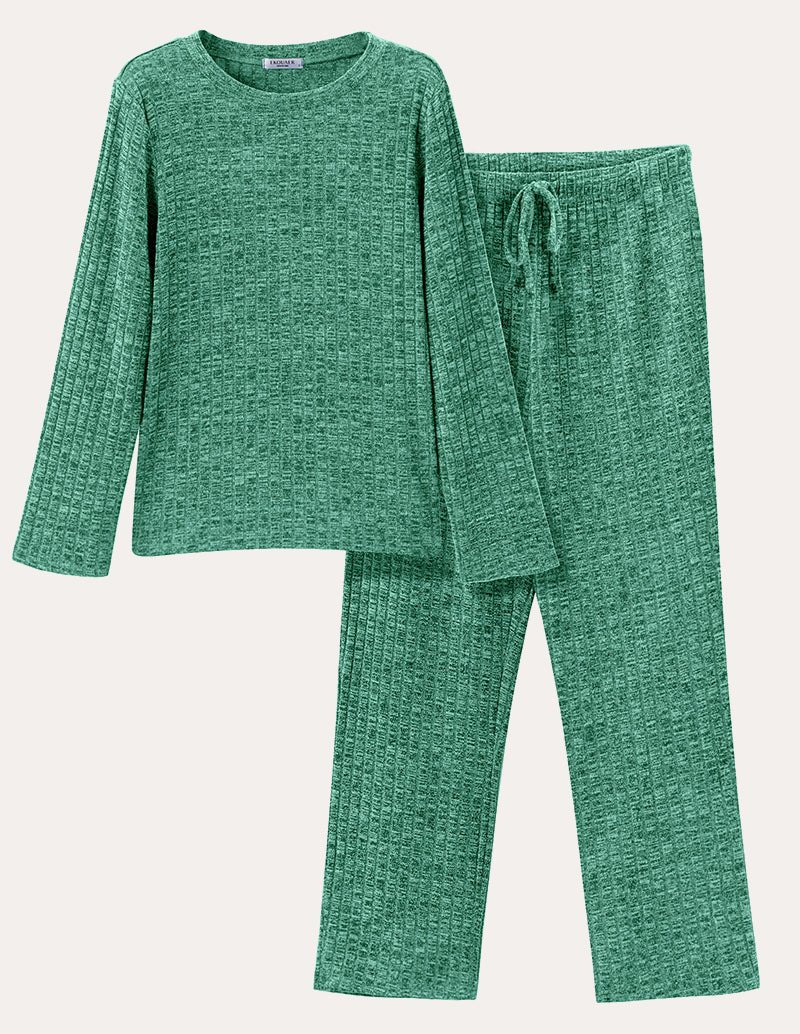Green ribbed knit lounge set with long-sleeve crewneck top and drawstring waist pants.