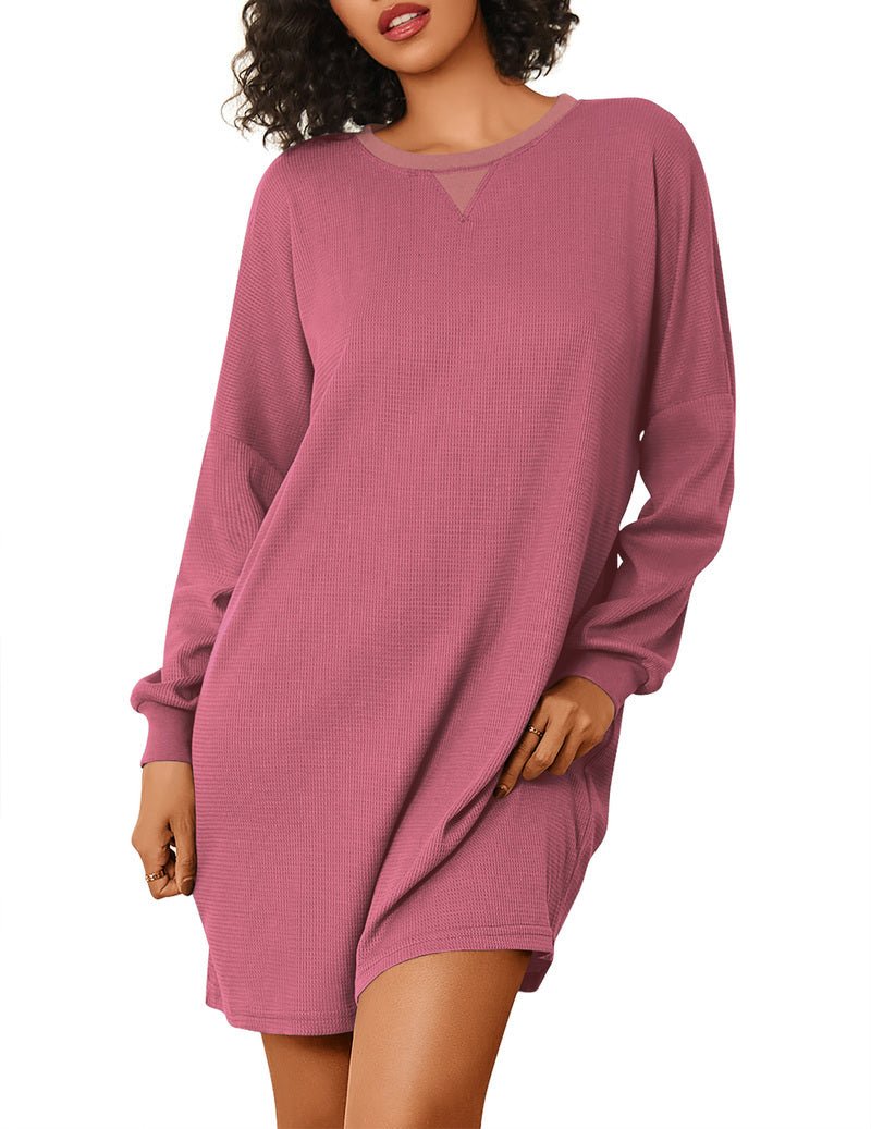 Lilac waffle-knit long-sleeve nightshirt, round neck, relaxed fit, curved hem