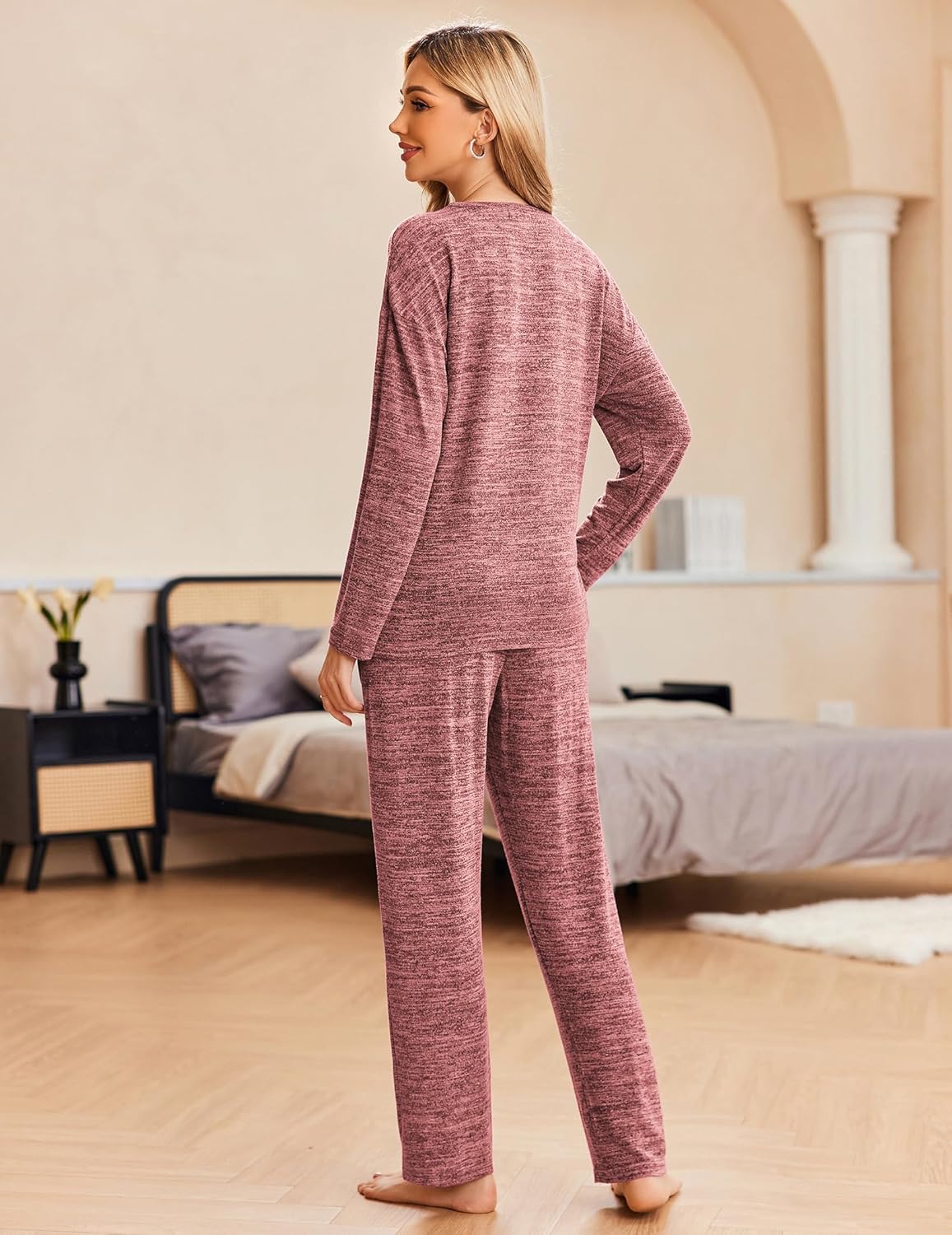 Pijama rose red con espalda completa: top de manga larga y pantalón largo