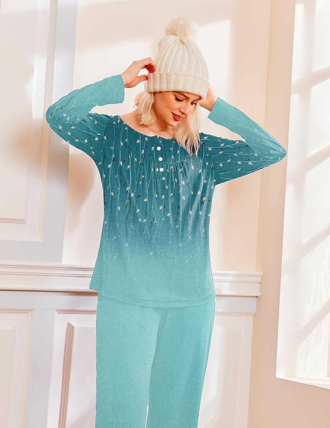 Langarm-Pyjama-Set: Oberteil & Hose, türkisgrün mit Blatt-/Sprenkelmuster