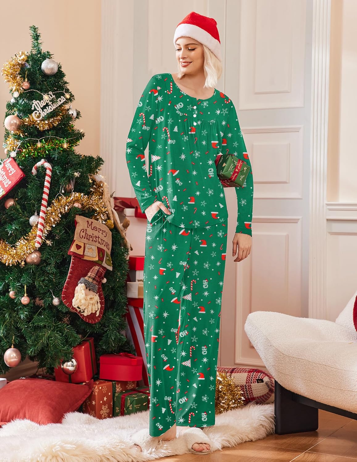 Langarm-Pyjama-Set: Oberteil & Hose, Christmas Green mit Weihnachtsmuster